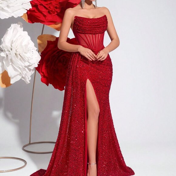 Red Elegant Women's Sequin Off-Shoulder Hollow Fishbone Formal Gown - Picture 6 of 8